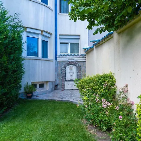 Apartment Euxinograd *
